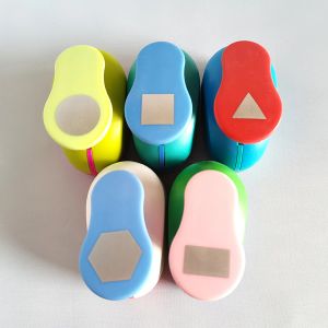 Punch Hexagon Hole Punch 5pcs / Set Geometry Craft Scrapbook Papier Pupher Graphe Graphe Punked Children Easy Cutting Tool