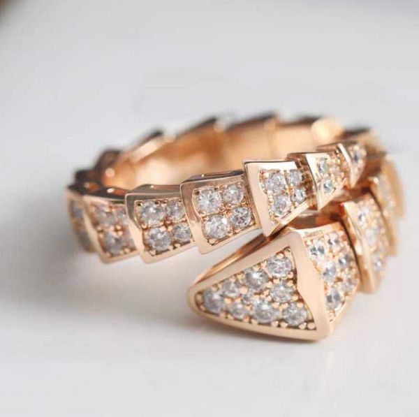 Anillo de serpiente de banda punk con diamante en color platino rosa chapado en oro de 18 k para regalo de joyería de boda para mujer con sello de caja