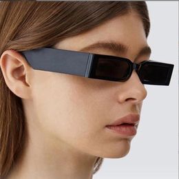 Punk mode Vinatge lunettes de soleil pour femmes rétro Rectangle concepteur petites lunettes unisexe lunettes extérieures colorées livraison rapide