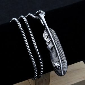 Pendentif Collier Plume Punk Pour Homme