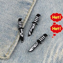 Punk Gothic Cool Broches Zwart Wit Mes Badges Voor Mannen Japanse Ninjutsu Emaille Pins Tas Jassen Revers Metalen Sieraden
