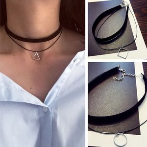 Punk driehoek choker ketting zwart fluwelen steampunk tattoo kettingen Torques sieraden sleutelbeen colar bijoux hot