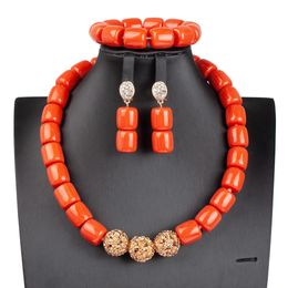 Pure Afrikaanse Kraal Bruiloft Sieraden Set Imitatie Koraal Vrouwen Ketting Jubileumfeest Nigeria Bruid Accessoires 240228