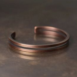 Bracelet en cuivre pur fabriqué à la main en métal rustique Vingtage Punk unisexe bracelet de manchette sculpté à la main bijoux faits à la main hommes femmes cadeau 240307