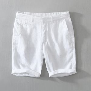 Shorts en lin pur pour hommes 2023 Fashion d'été blanc massif de vacances en vrac homme décontracté plus bouton de taille bouton de mouche courte 240506