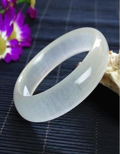 Pur naturel afghanistan blanc jade bracele bracelet blanc bracelet arts et artisanat taille 54 mm64 mm couleur blanc8445621