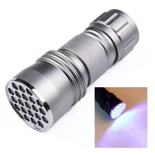 Violet 395nm 21LED 21 LED UV Ultra Violet Lampe Torche Lampe Mini Lampe UV Flash pour Blacklight Invisible (Noir / Couleur Argent) 648