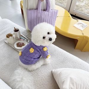 Vêtements pour chiens à fleurs violettes, pull en peluche pour animaux de compagnie, tricot chaud, Schnauzer, à la mode, vêtements à deux pattes, 240106