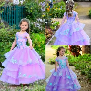 Vestidos morados para niña de flores Cuello joya Faldas escalonadas Hasta el suelo Manga corta Una línea Vestido para niñas Vestido personalizado para niños Vestido formal