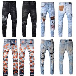 Pantalon denim de designer en jean pourpre pour hommes de créateur de jeans pourpre pantalon des hommes en street rétro.