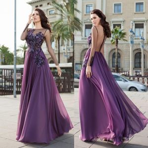 Vestidos con apliques de encaje morado Ropa de noche con mangas largas Escote barco transparente Una línea Vestidos de baile Hasta el suelo Vestido formal de gasa