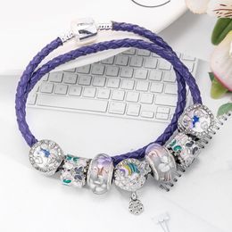 Pulseras de estilo de lujo púrpura Pulsera de cuerda de cuero de doble bucle Pulseras colgantes con cuentas de margarita esmaltada para mujer Boutique Joyería de bricolaje al por mayor