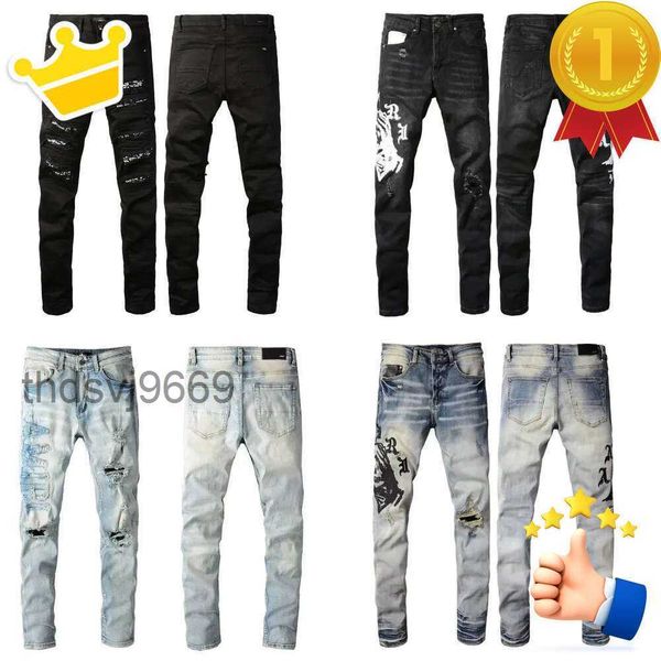 Púrpura para hombre Denim Diseñador Lágrimas Marca Ruina Apilada Tendencias de la moda Rock Revival Hombres Pantalones Vaqueros pitillo negros Jean 25MD