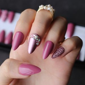 Salon violet art cristal diamant faux ongles nue trétto uv ongles paillettes violettes brillantes moyen