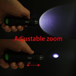 Purple Wit Dual Light Flashlight LED Ultraviolet Torch 5 Modi Zoombare zaklamp UV -fakkel voor fluorescerende middel detectie