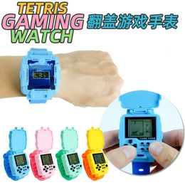Puzzle Children Regarder Cartoon Handheld Game Console Classic Retro Electronic Watches Kids Christmas Gifts For Boy Girl 240419