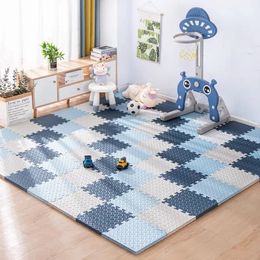 Tapis de puzzle bébé EVA mousse jouer noir et blanc carreaux d'exercice de verrouillage tapis de sol et tapis pour enfants Pad 30 * 30 * 1 cm cadeaux 240314