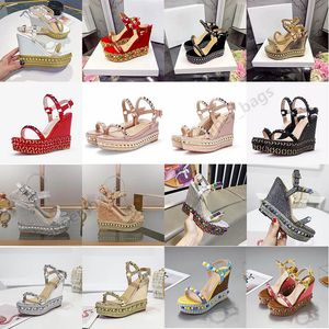 Pyraclou Verfraaid Wedge Sandalen Luxe Casual Schoenen Vrouwen Mode Ontwerpers Platte Slippers Slippers 2021 Zomer Strand Slippers 34-41