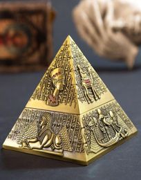 Piramide Metalen Asbak Home Decor el KTV Vintage Ornamenten Father039s Dag Papa Gift ElimElim T2007032872035