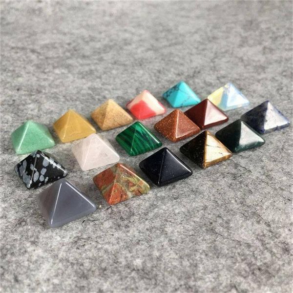 Pyramide pendentifs en pierre naturelle, cristal de guérison Wicca spiritualité artisanat carré Quartz Turquoise pierres précieuses cornaline bijoux