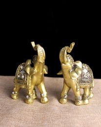 Q Glory 2pcs Lucky Golden Elephant Decorative Figurine Resin Elephant Figures Home Decoration Accessoires Europe1463789