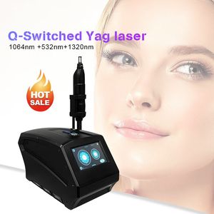 Q Commutateur Machine de retrait de tatouage portable Picotech nd yag carbone picoseconde laser pour le visage pour le visage de blanchiment de blanchiment