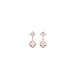 Q96668 Couleur Boucles d'oreilles de style long Style Pink Gol White Mother of Pearl and Diamonds Luxury Designer Women's Jewelry V Gold Four Leaf Sangle Chandelier Chandelier