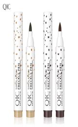 Qic Freckles Pen Bronzer Stick Simulation naturelle 2 Color Lightcoffee Darkcoffee imperméable Longlasting non-Fading coloris Make8340107