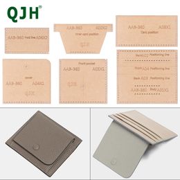 QJH DIY CARDE TEMPLATE DE COURTURE COUIR MAIN MINI MINI MINI-LAYER CARTRE CARDE CARDE Modèle de papier Taille 10.2 * 9.8 * 1CM