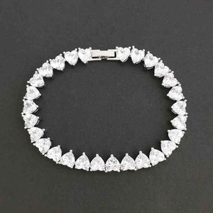 QMHJE Cristal Pierre Coeur Amour Tennis Bracelet pour Femme Mariage Fiançailles Or Argent Couleur Infinity Luxe Bijoux Blanc CZTC77{category}