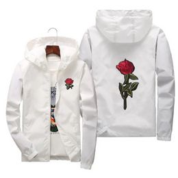 QNPQYX NIEUWE ROSE JAAGE WINDBRAAK MANNEN EN DAME's Jacket Nieuwe Fashion White and Black Roses Outdarse Coat