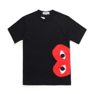 QPMJ 23SS -ontwerper T -shirt t -shirts com des Garcons CDG Play T -shirt invaller artist editie XL gloednieuwe Fe2