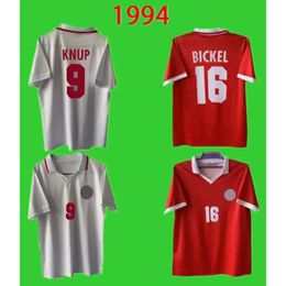 Qqq8 1994 1995 Zwitserse voetbalshirts Retro Vintage 94 95 voetbalshirt Classic Home Rood Uit Wit Bickel Sforza Geiger Wicky