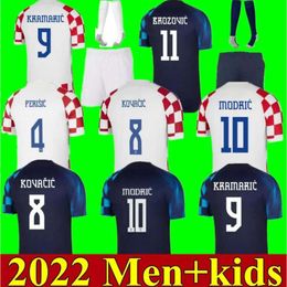 Qqq8 2022 Croacia Voetbalshirts Mandzukic Modric Perisic Kalinic Voetbalshirt 22 23 Croazia Rakitic Kovacic Mannen Kids Kit Suker