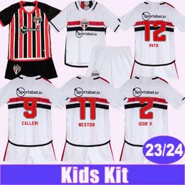 Qqq823 24 Sao Paulo Kids Kit Camisetas de fútbol Arboleda Calleri Gabriel Nestor Diego Costa Camiseta de fútbol local visitante Uniformes de manga corta