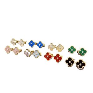 Avant-garde de qualité et bijoux de boucles d'oreille Vanly Gold Clover Studs Rose avec Cleefly commun