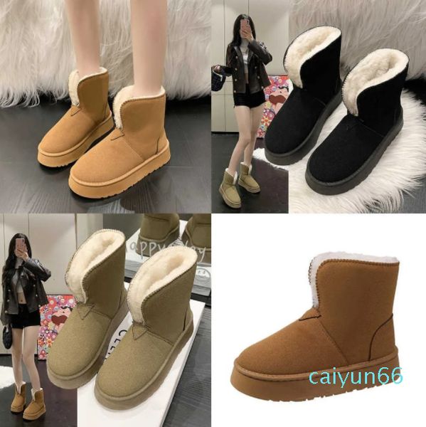 Botas de calidad Fury Tubo corto Nieve para mujeres que usan en invierno Aislamiento de felpa Moda Cuero suave Suela gruesa Zapatos de algodón