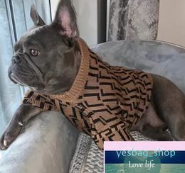 Vêtements pour chiens de qualité automne hiver vêtements pour animaux de compagnie lettre broderie chiot pull Luxurys Designers ClohesTaille: