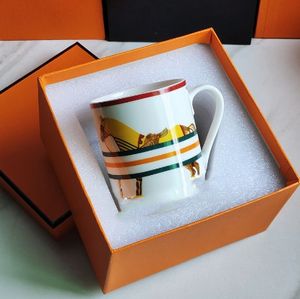 Kwaliteit European Style Bone China Mug Exclusive voor grensoverschrijdende keramische beker paar ontbijt melkachtige thee-bekers