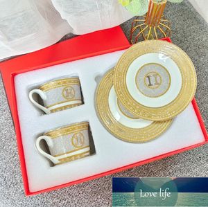 Ensemble de tasses à café de qualité, Style européen, service à thé de l'après-midi, tasse de thé noir, 2 tasses et 2 soucoupes, coffret cadeau