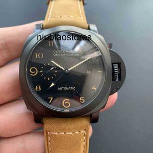 Kwaliteitsmode hoog horloge luxe horloge 44 mm automatisch uurwerk roestvrij staal zwarte multifunctionele lederen band E5A7