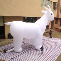 Qualité Géant 3/4/6/8m de long modèle de chèvre gonflable blanc de long pour la promotion publicitaire
