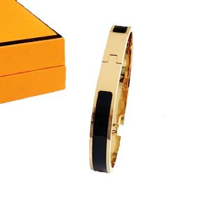 Kwaliteit High Designer Design Bangle roestvrij staal Gold Buckle armband mode sieraden mannen en vrouwelijke armbanden met doos s