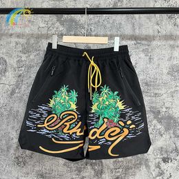 Qualité High Men's Shorts Summer Beach Rhude Men Woman Casual Inside Mesh Bresesh Black White Coconut Huile Paint avec Tags
