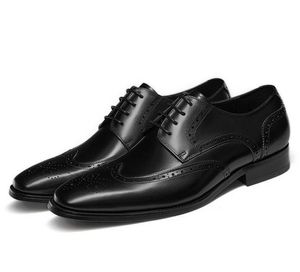Chaussures formelles commerciales en cuir de qualité 2024 Classic Italien High Casual Dress Shoes Men Elegant Office Office Oxford chaussures