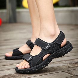 Kwaliteit zomerheren High Brand Leisure Unisex Flat Casual Sandals Rubber Couple Rome Style