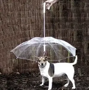 Parapluie pour animaux de compagnie PE Transparent de qualité Petits chiens Parapluie Vêtements de pluie avec laisses pour chien Garde les animaux au sec confortable sous la pluie