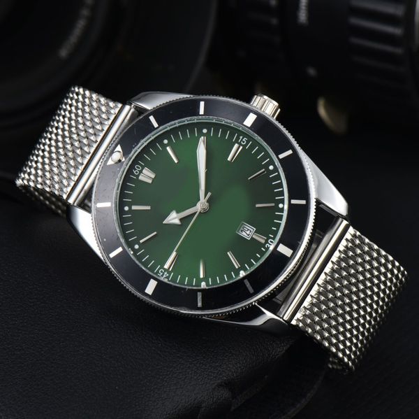 Mouvement à quartz montres de créateurs de haute qualité hommes femmes montre blanc noir bleu superocean montre-bracelet pour hommes étanche reloj à la mode vie quotidienne sb079