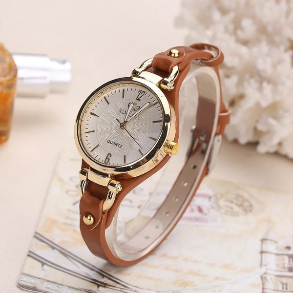 Montre à Quartz femmes PU cuir mince bracelet montre-bracelet dames montres couleur unie mode cadeau Relojes Para Mujer 240322