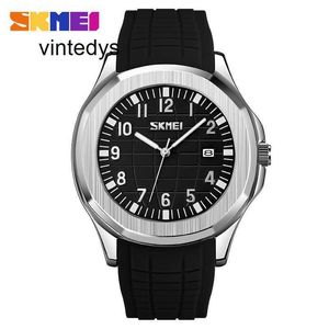 Montres à Quartz pour Hommes Time Beauty Montre à Quartz Classique pour Hommes à Grande échelle Calendrier Unique Affaires décontractées